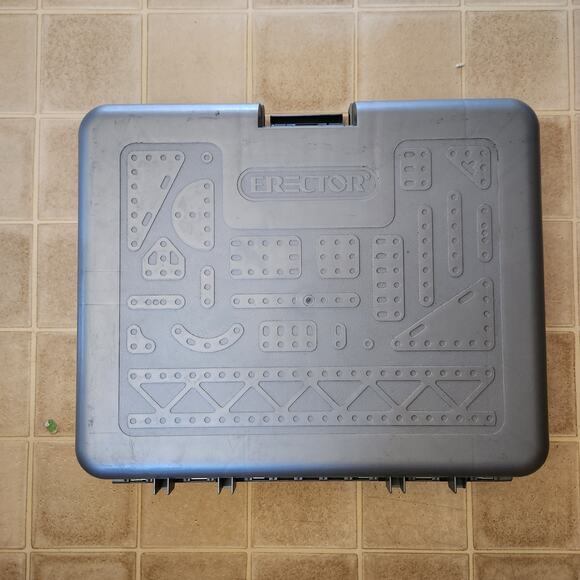 Meccano Erector Set Special Edition 2010 with Instruction Manual Case - Picture 3 of 6